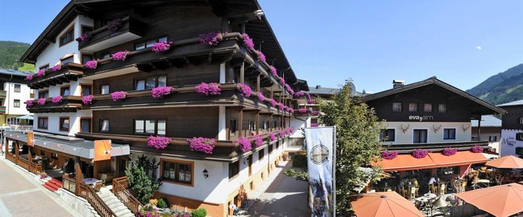 obiekt, teren hotelu