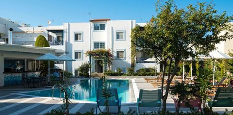 budynek główny, basen