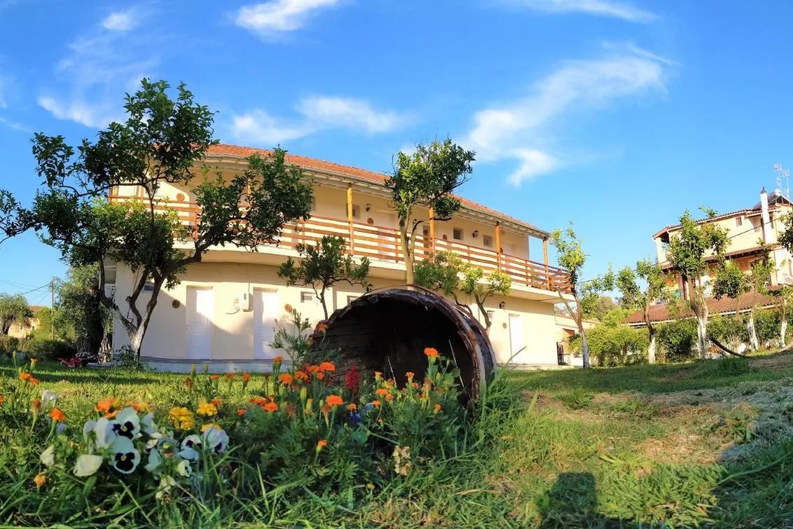 teren hotelu, obiekt