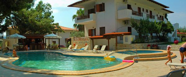 obiekt, teren hotelu, basen