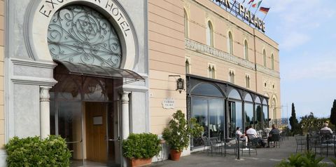 obiekt, teren hotelu