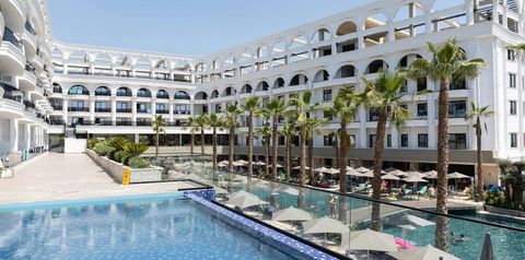 teren hotelu, obiekt, basen