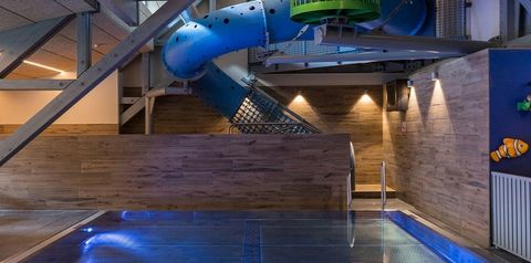 basen, zjeżdżalnia