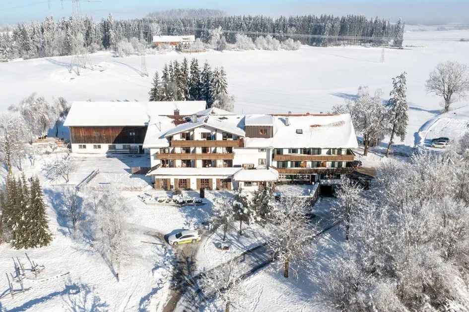 teren hotelu, obiekt