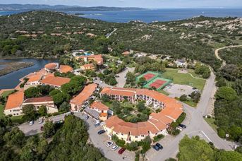 Felix Residence Costa Serena