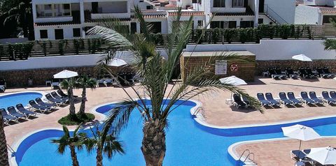 obiekt, teren hotelu, basen