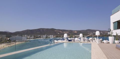 teren hotelu, basen, plaża