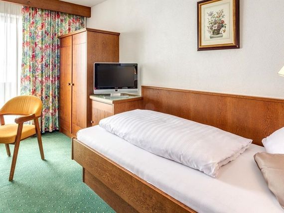 Fernau 4*