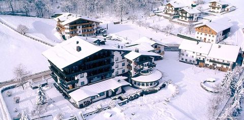 teren hotelu, budynek główny, obiekt