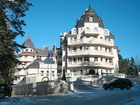 Festa Winter Palace 5*