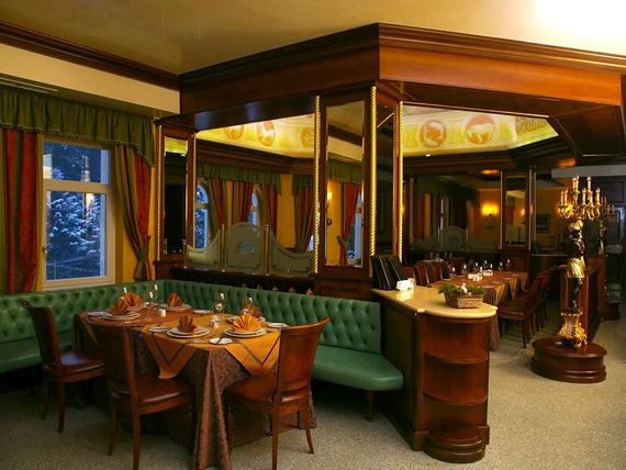 Festa Winter Palace 5*
