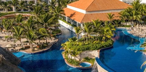 basen, teren hotelu, obiekt