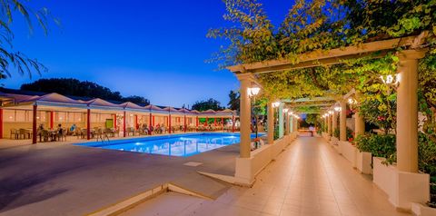teren hotelu, basen