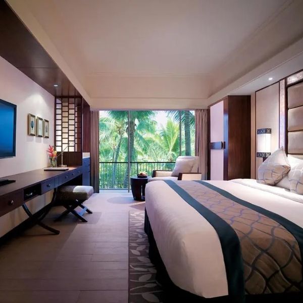 Shangri - La's Mactan Island Resort