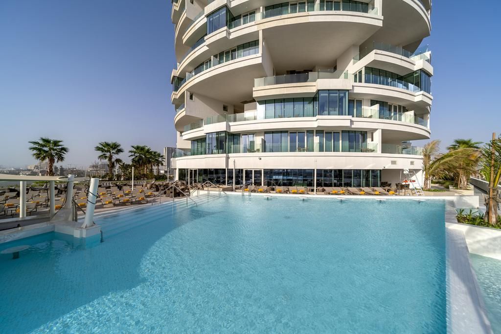 obiekt, budynek główny, basen