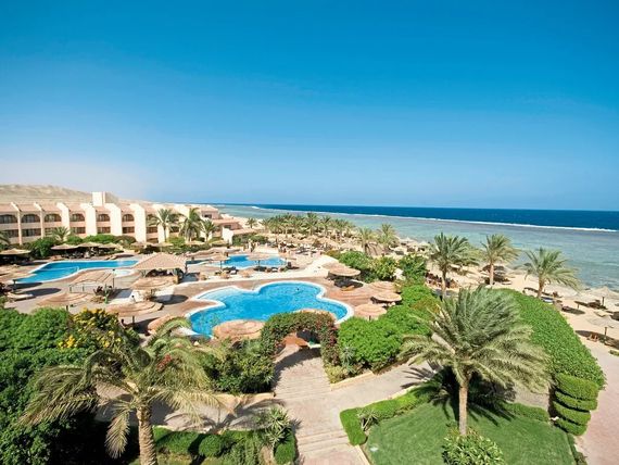 Flamenco Beach & Resort