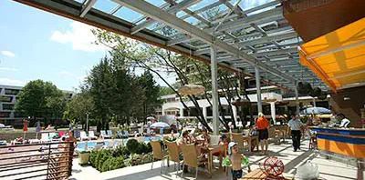 restauracja, teren hotelu, basen