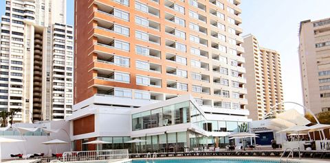 budynek główny, basen