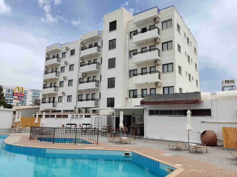 Flora Hotel Apartments
