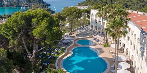 obiekt, teren hotelu, basen