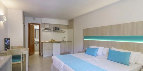 pokój, łazienka, kuchnia / aneks kuchenny