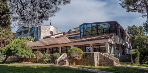 obiekt, teren hotelu