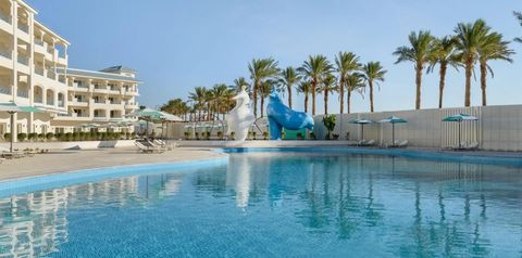 obiekt, teren hotelu, basen