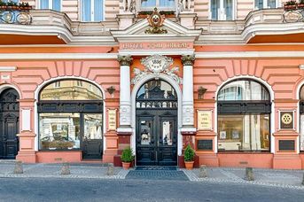 Focus Premium Pod Orłem