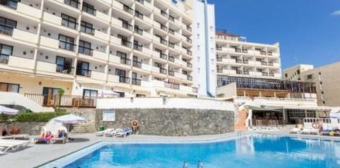 teren hotelu, basen, obiekt