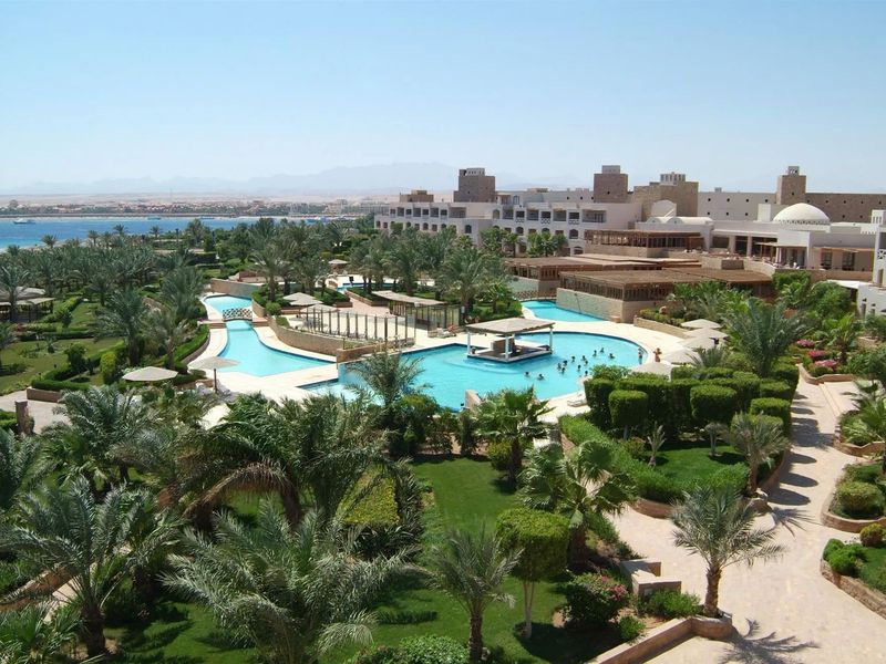 Fort Arabesque Resort Spa & Villas