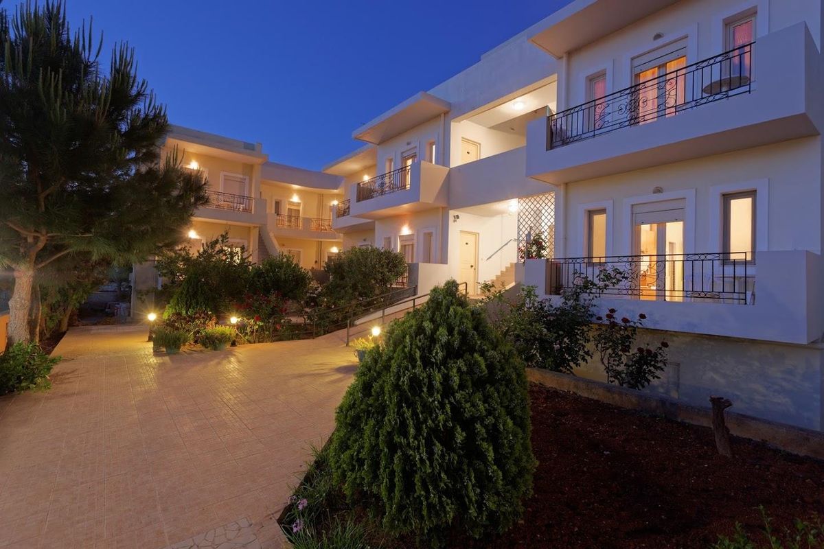 obiekt, teren hotelu