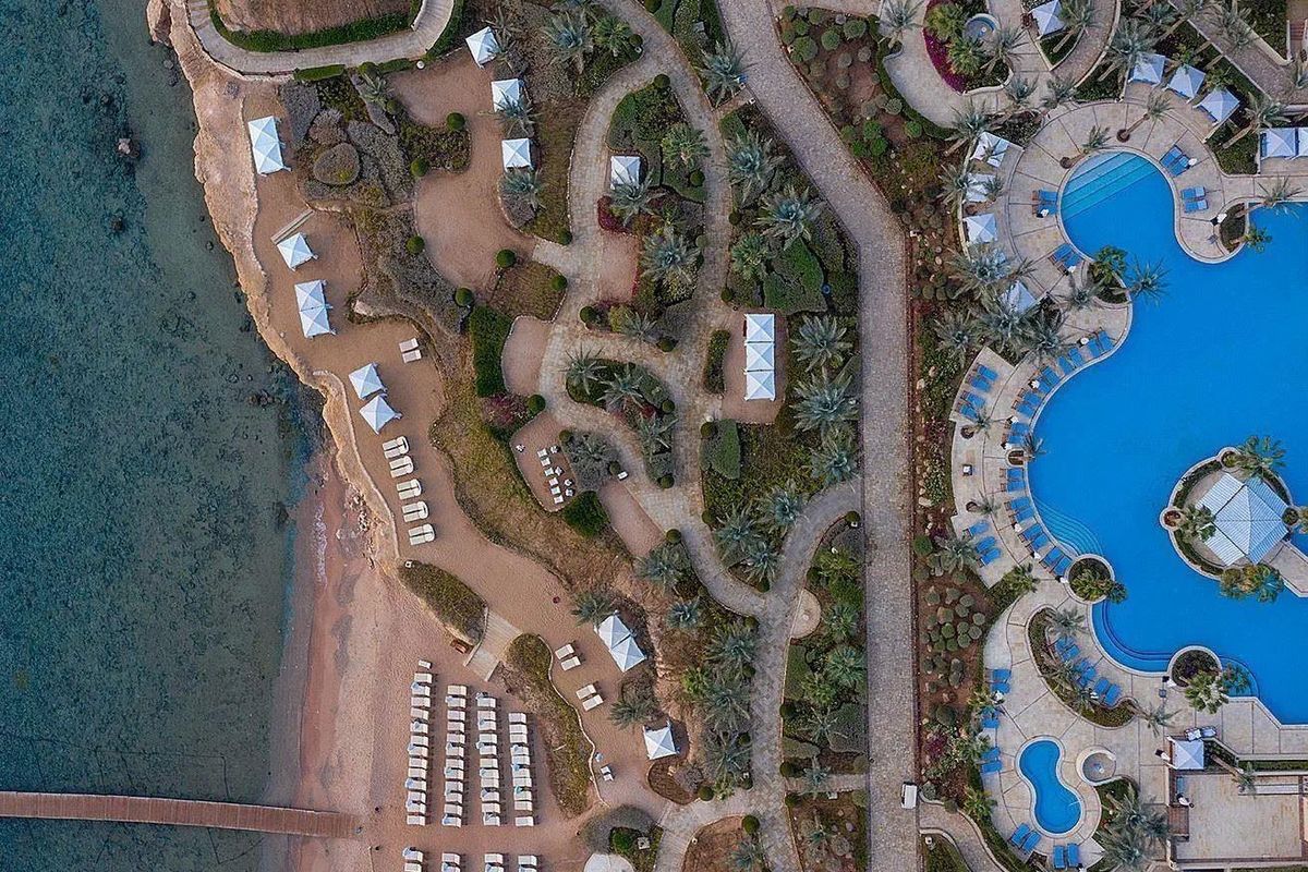 teren hotelu, plaża