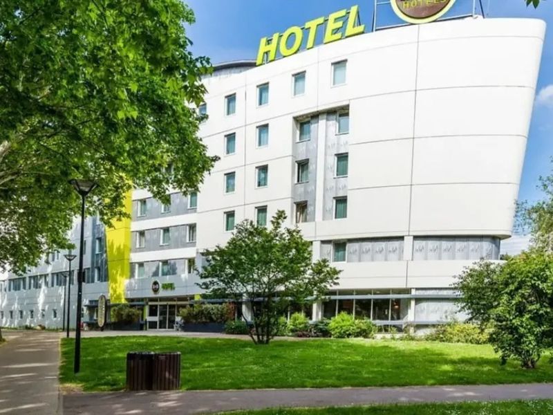 B&amp;B Paris Malakoff Parc des Expositions 2*