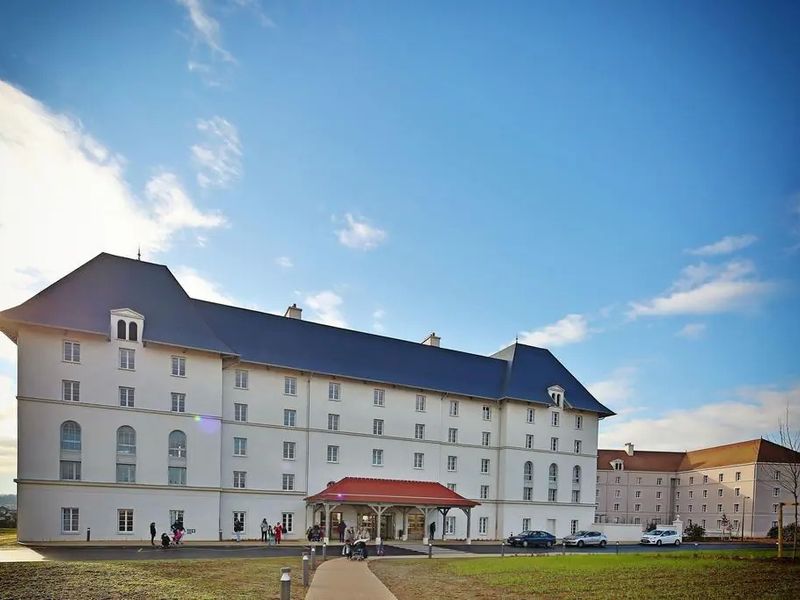 Campanile Val de France (ex. Kyriad Disneyland Resort) 3*