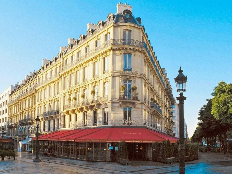 Fouquet's Barriere 5*