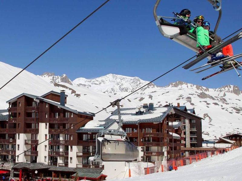 Le Rond Point Des Pistes