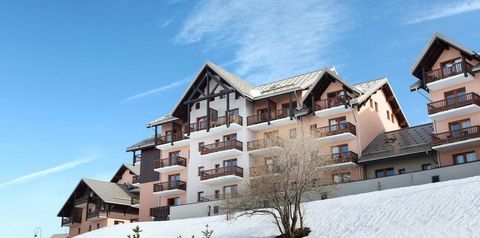obiekt, teren hotelu