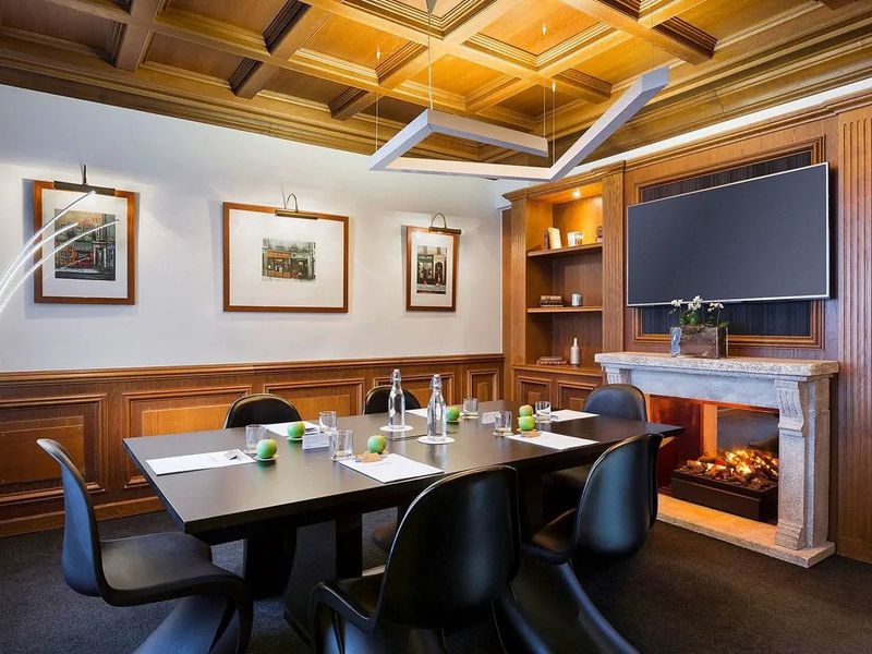 Melia Paris Champs Elysees (ex. Melia Alexander Boutique) 4*