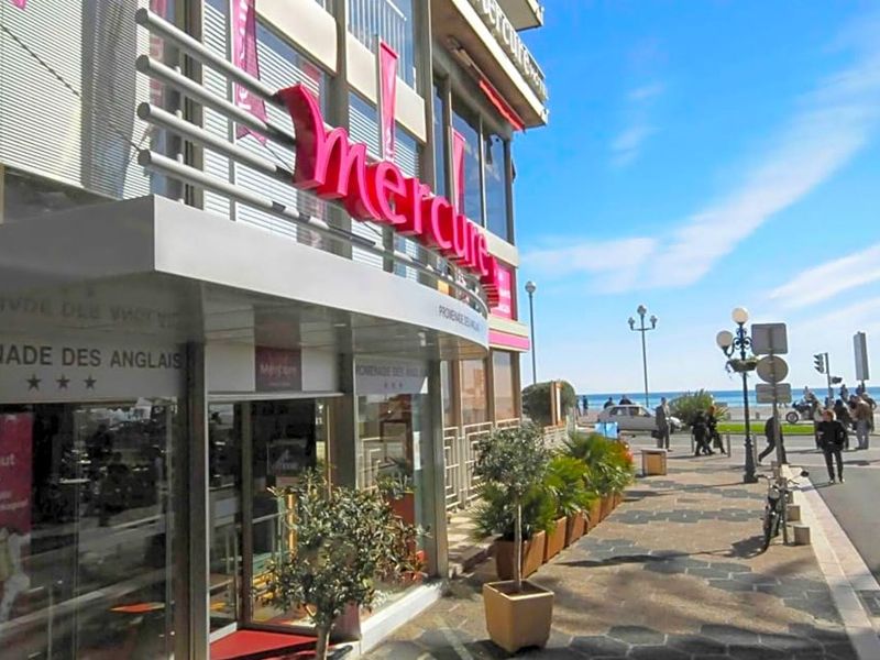 Mercure Promenade des Anglais 4*