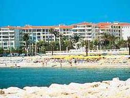 Open Villa Du Parc 3*