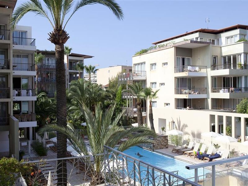 Premium Port Prestige