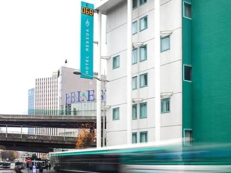 Reseda Porte de Bagnolet 2*