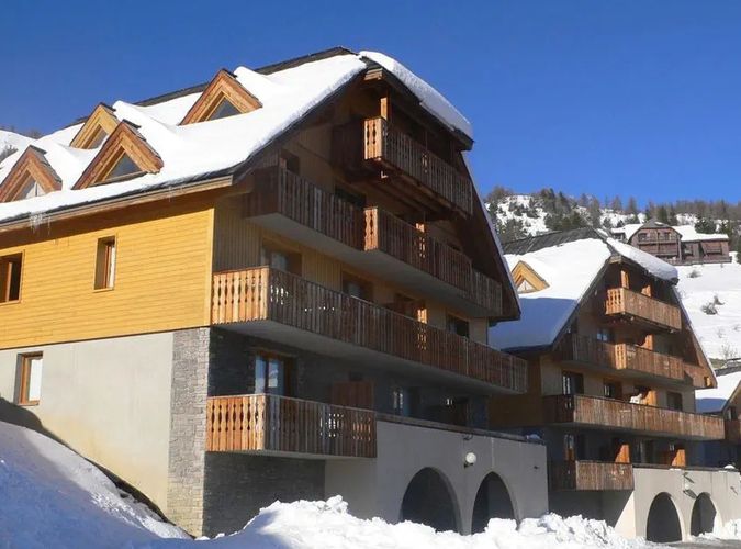 Residence Les Chalets de Praroustan