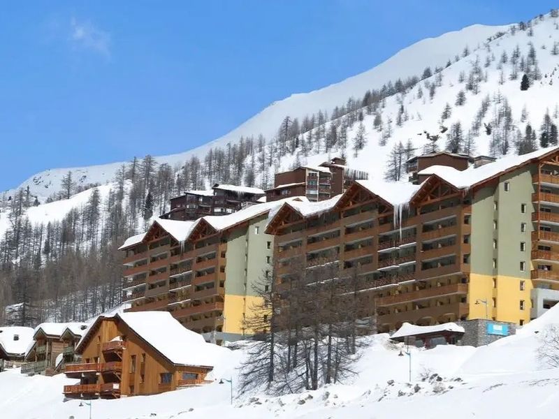 Residence Terrasses d Isola 4*