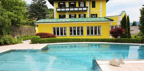 obiekt, teren hotelu, basen