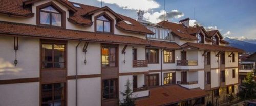 budynek główny, teren hotelu