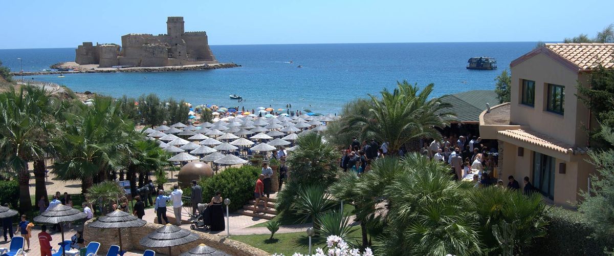 obiekt, budynek główny, teren hotelu