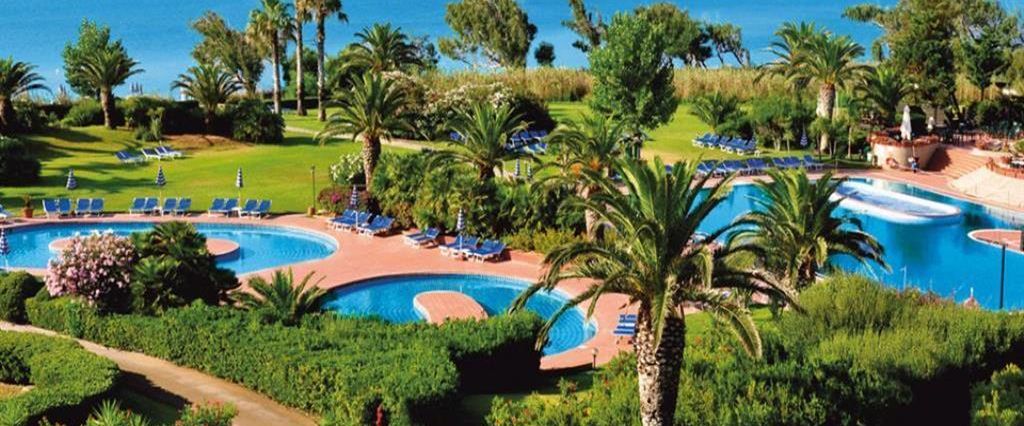 budynek główny, basen