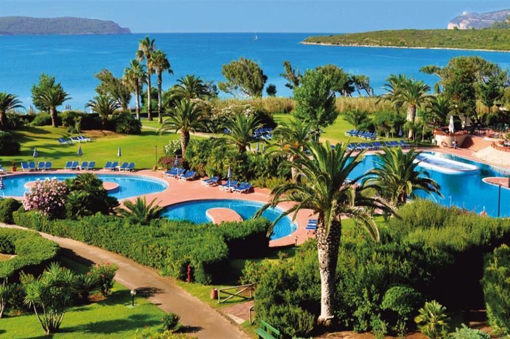 budynek główny, basen