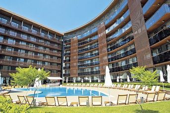 Galeon Residence & Spa